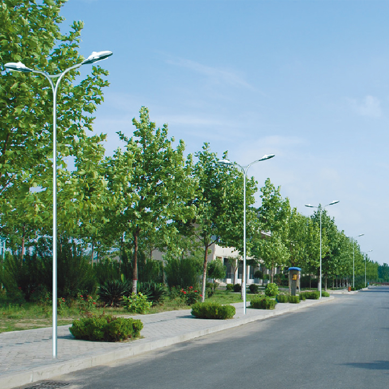 Poteau routier conique en aluminium à double bras NILE