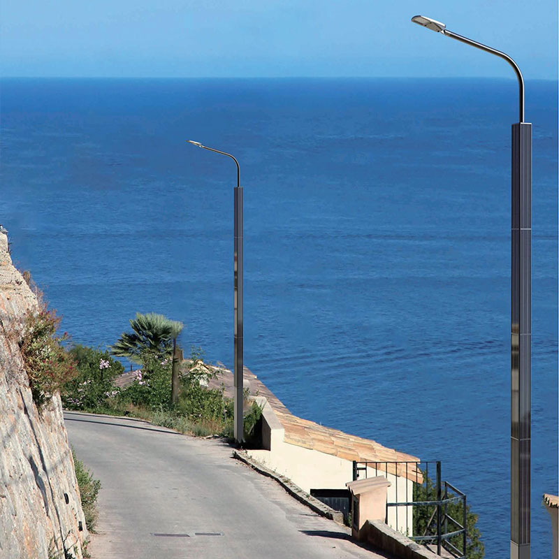 Poteau d'éclairage solaire en aluminium résistant à la corrosion KOTOR